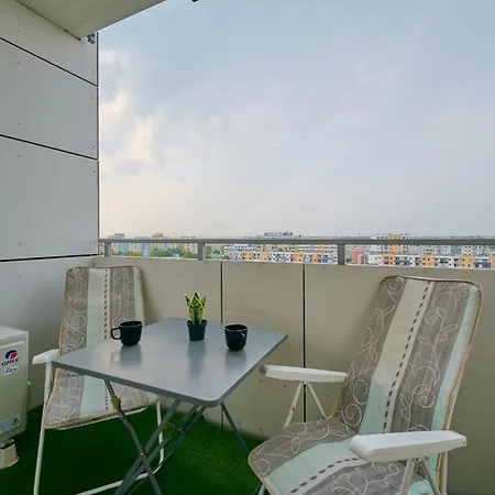 Apartment Drzewieckiego With Parking By Renters Wroclaw