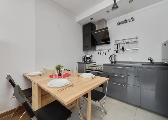 Apartment Drzewieckiego With Parking By Renters *