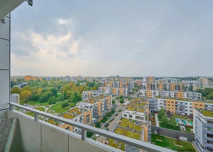 Drzewieckiego With Parking By Renters *