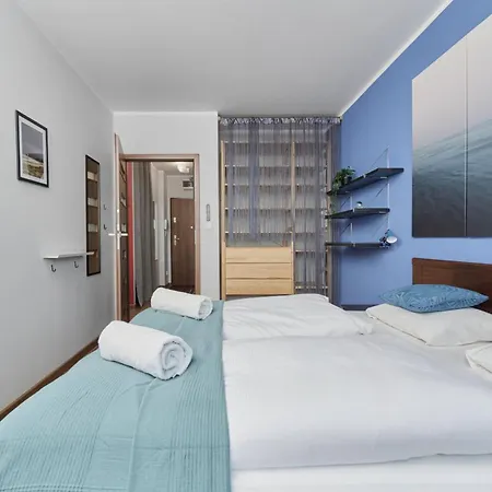 Apartment Drzewieckiego With Parking By Renters Wroclaw