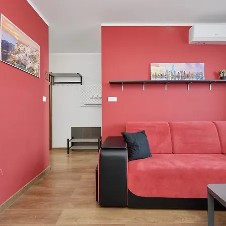 Apartment Drzewieckiego With Parking By Renters