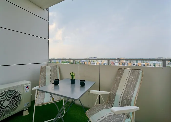 Apartment Drzewieckiego With Parking By Renters Breslau