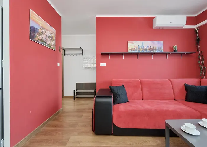 Apartment Drzewieckiego With Parking By Renters